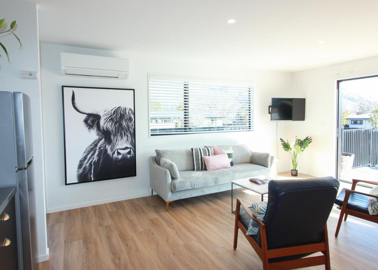 3 - Sunny Brand New House Villa Wanaka Luaran gambar