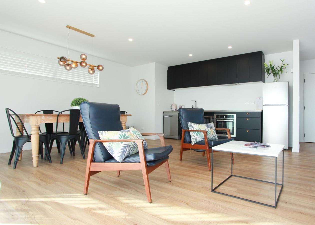 3 - Sunny Brand New House Villa Wanaka Luaran gambar