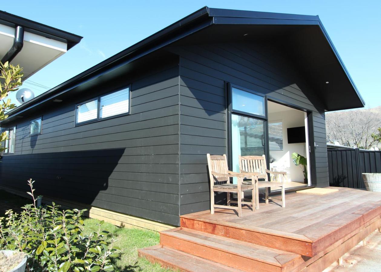 3 - Sunny Brand New House Villa Wanaka Luaran gambar
