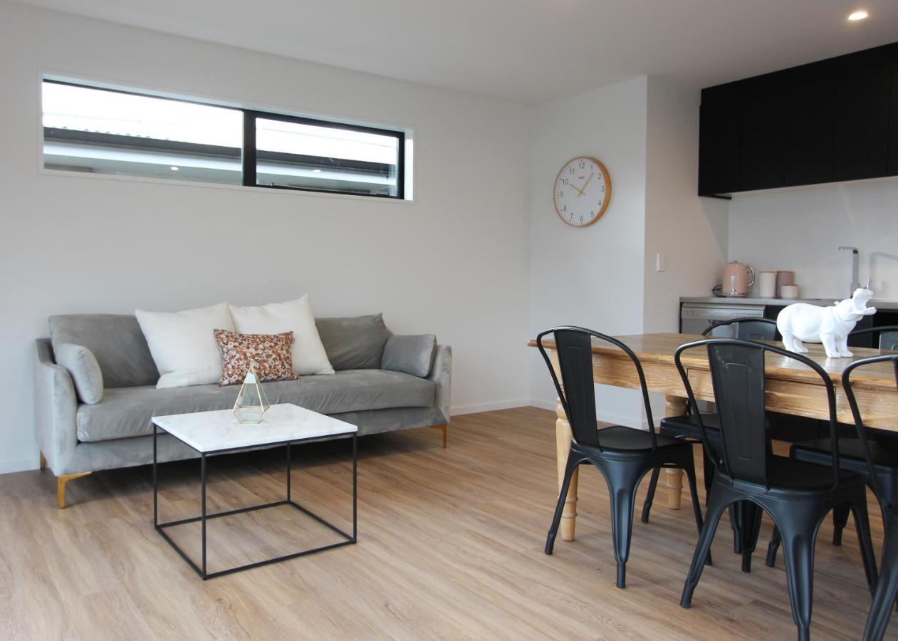 3 - Sunny Brand New House Villa Wanaka Luaran gambar